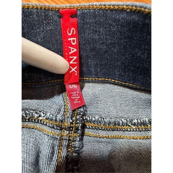 Spanx Distressed Ankle Skinny Jeans Medium Wash Sz L - Picture 4 of 11